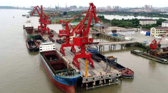 阿里概述露天料场港口封闭问题的实行方法